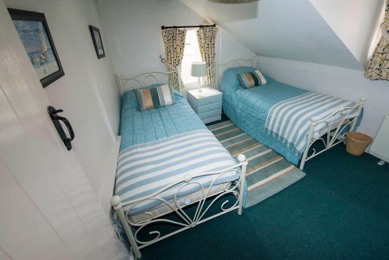 Buttercup Cottage Holt  Bagian luar foto